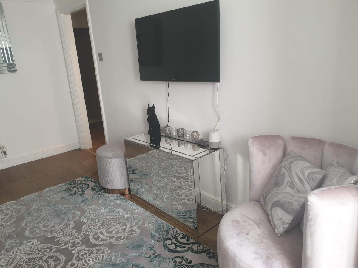 Cozy Muswell Hill 1-Bedroom Flat 伦敦 外观 照片