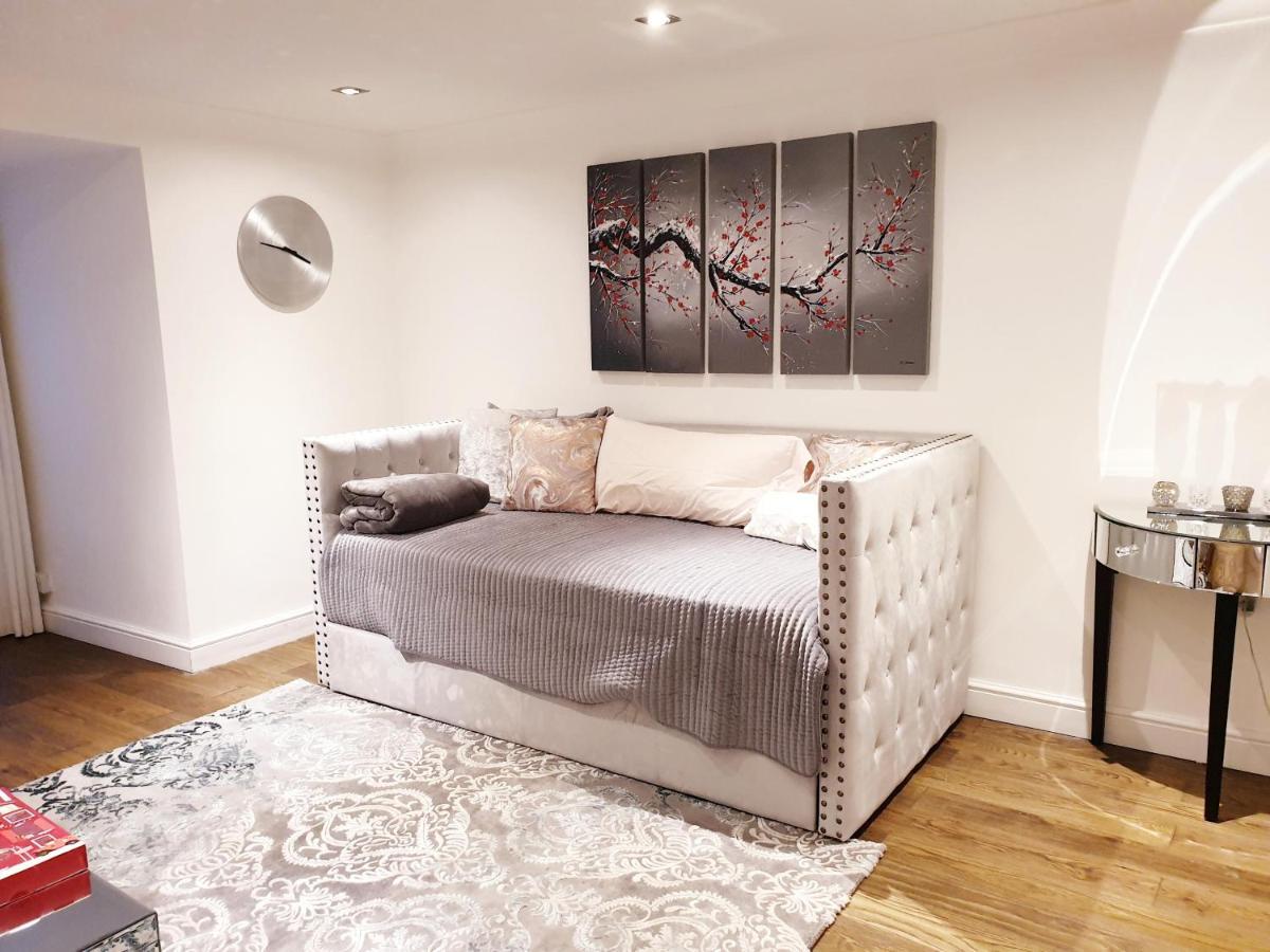 Cozy Muswell Hill 1-Bedroom Flat 伦敦 外观 照片